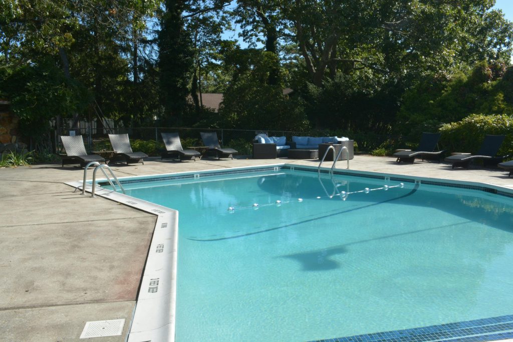a clean pool representing proper cleaning of strata recreational facilities