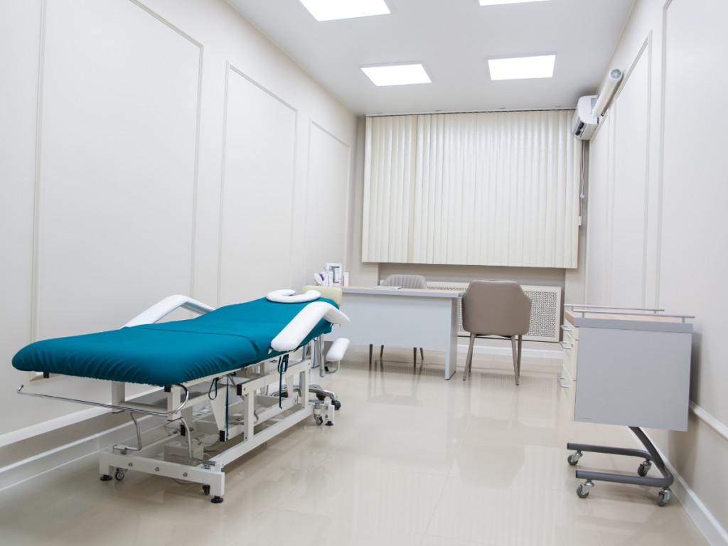 Clinic bed